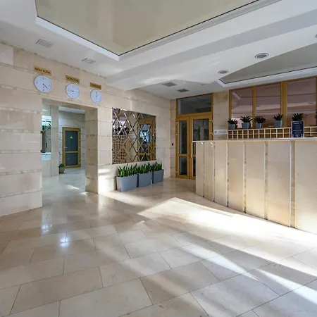 Апартаменты Gagarin Plaza 63